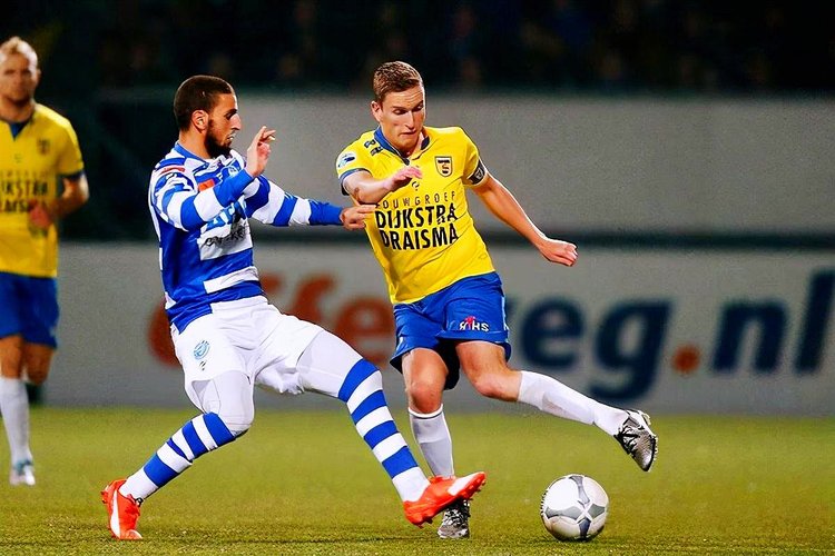 曼凭借着姆 曼凭借着姆