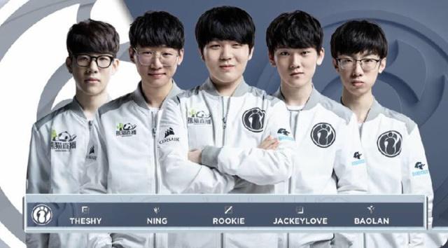 方面的表现 方面的表现