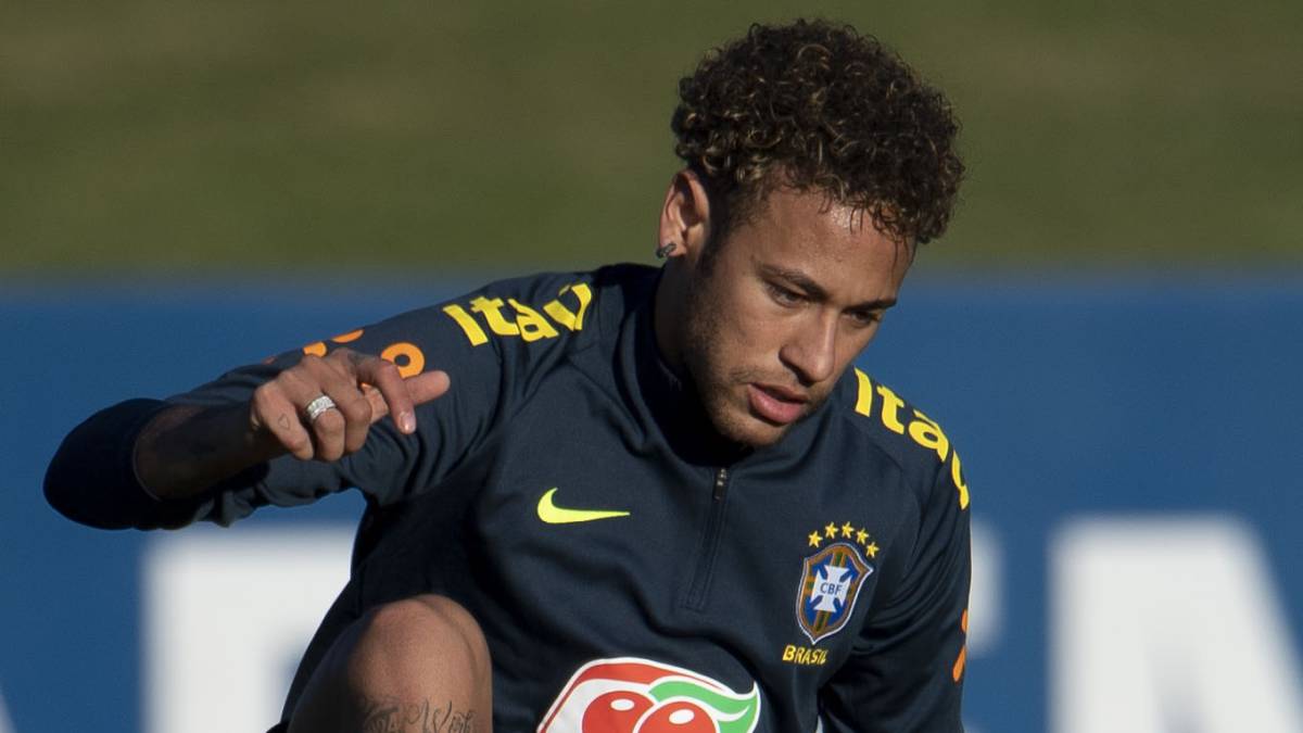 三驾马车 三驾马车